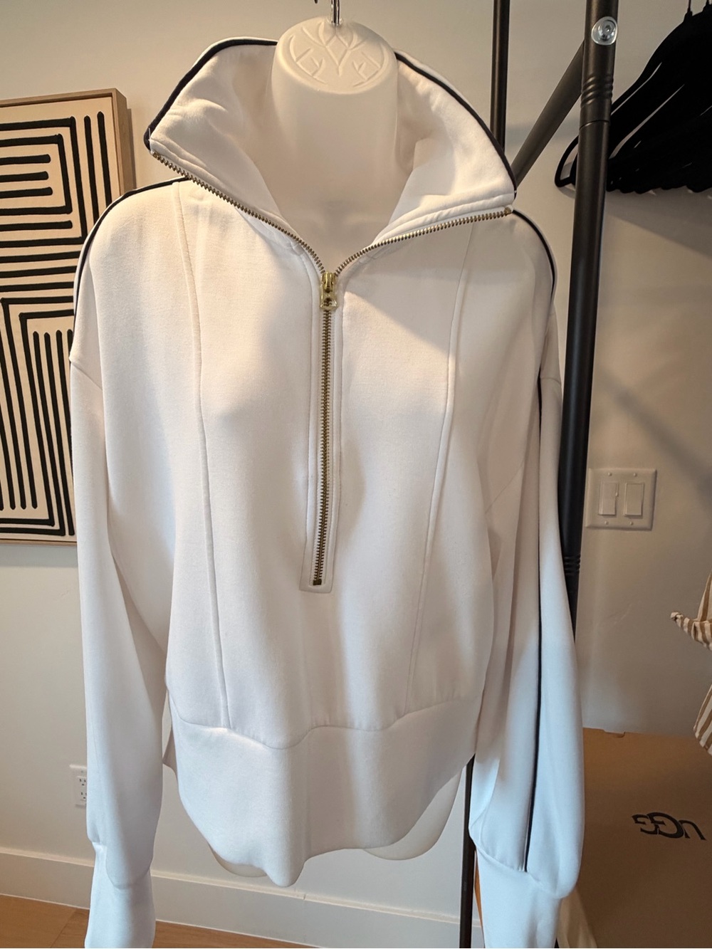 Varley 1/2 zip sweatshirt